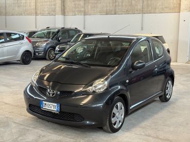 Toyota Aygo 1.0 12V VVT-i 3 porte Sol