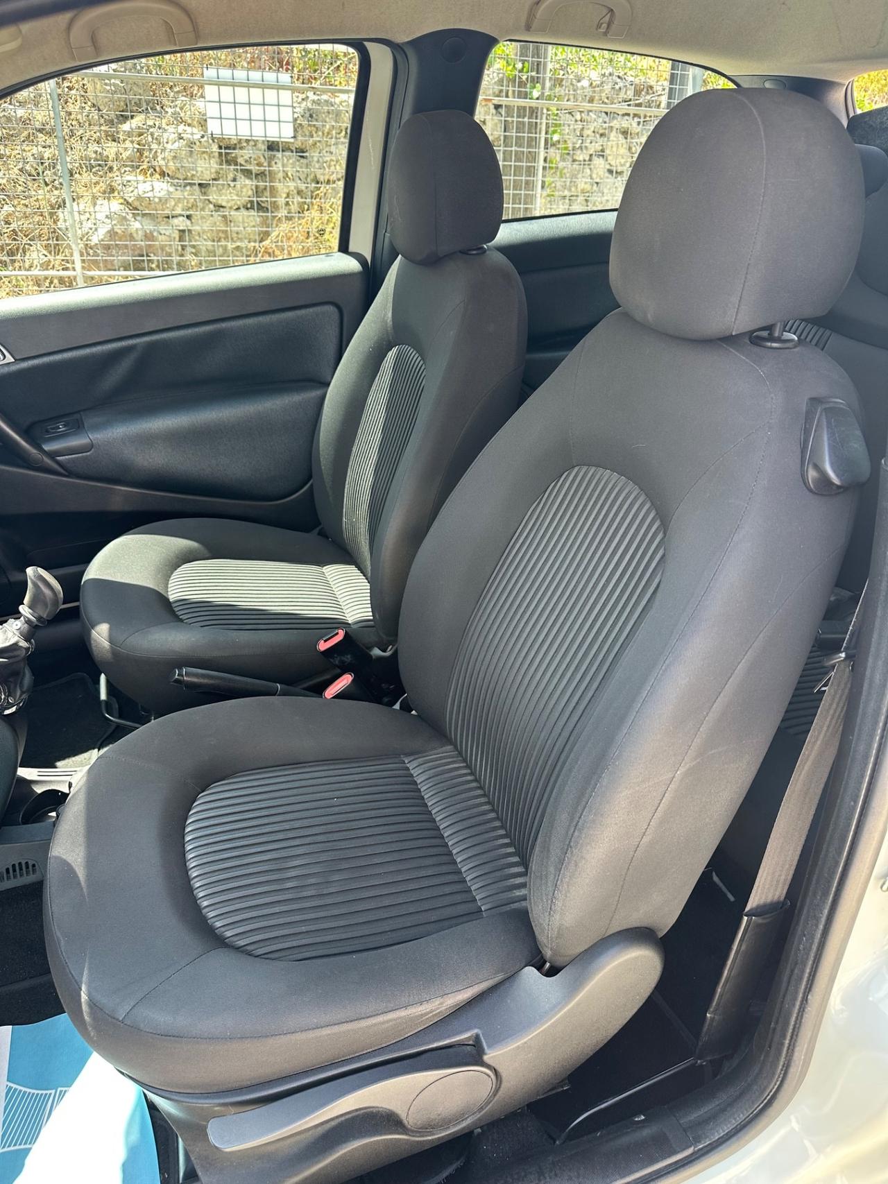 Lancia Ypsilon 1.2 benzina 69 CV