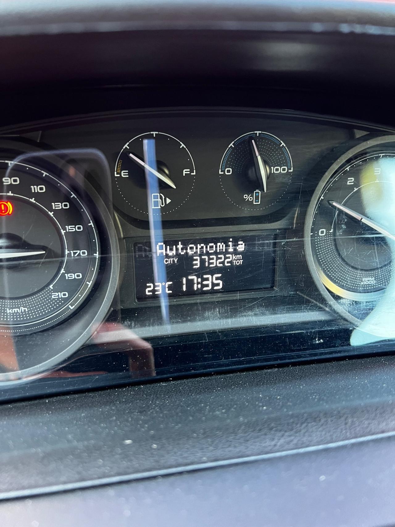 Lancia Ypsilon 1.0 FireFly 5 porte S&S Hybrid Oro