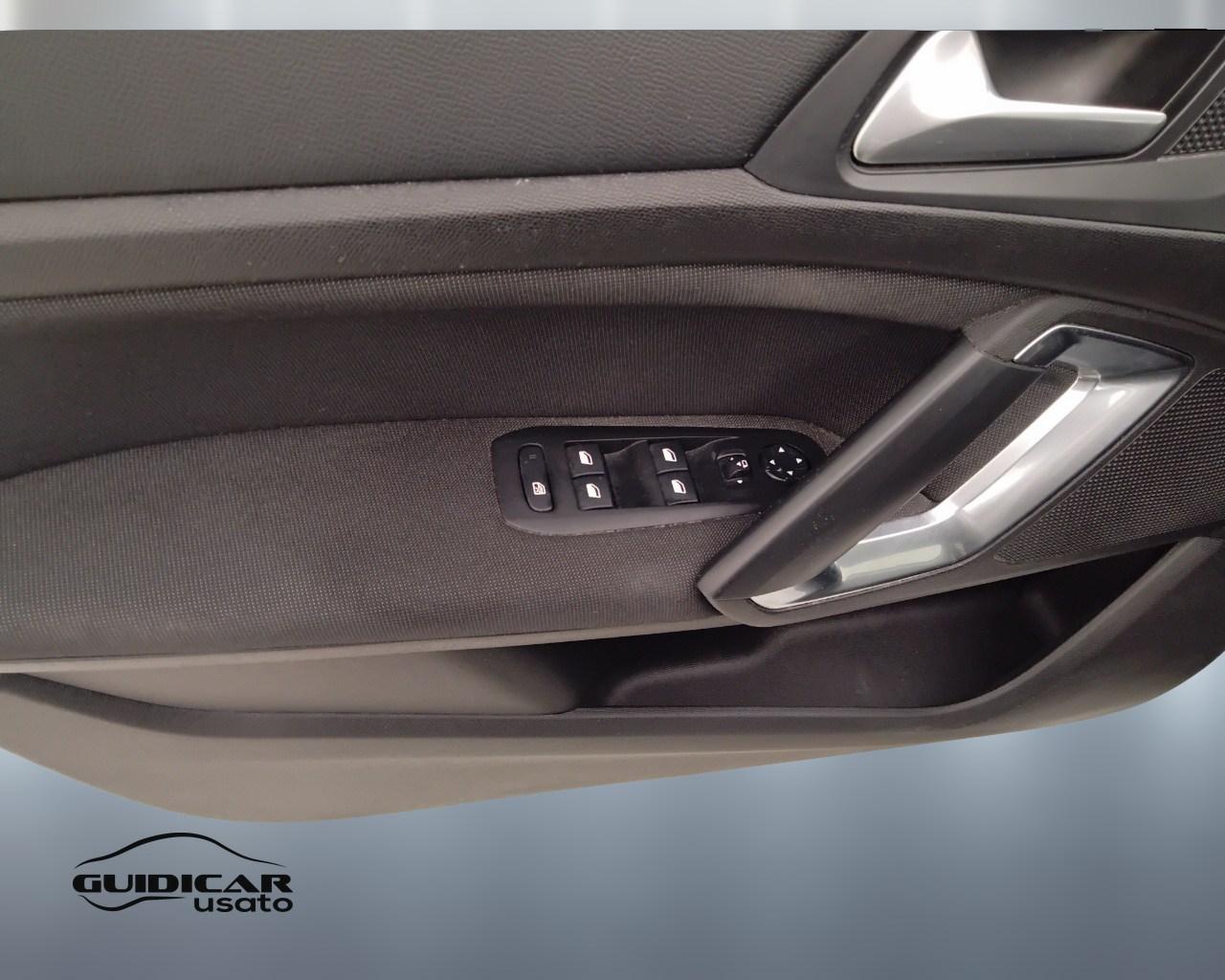 PEUGEOT 308 II 2018 - 308 5p 1.5 bluehdi Allure s&s 130cv