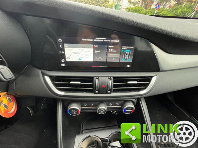 ALFA ROMEO Giulia 2.2 Turbodiesel 210 CV AT8 AWD Q4 Veloce