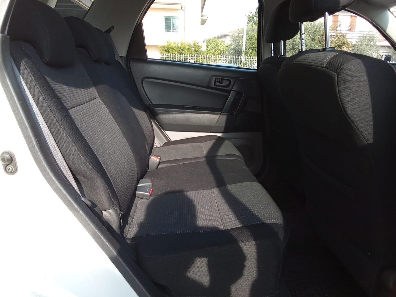 DAHIATSU TERIOS 1,3 BZ 85 4WD