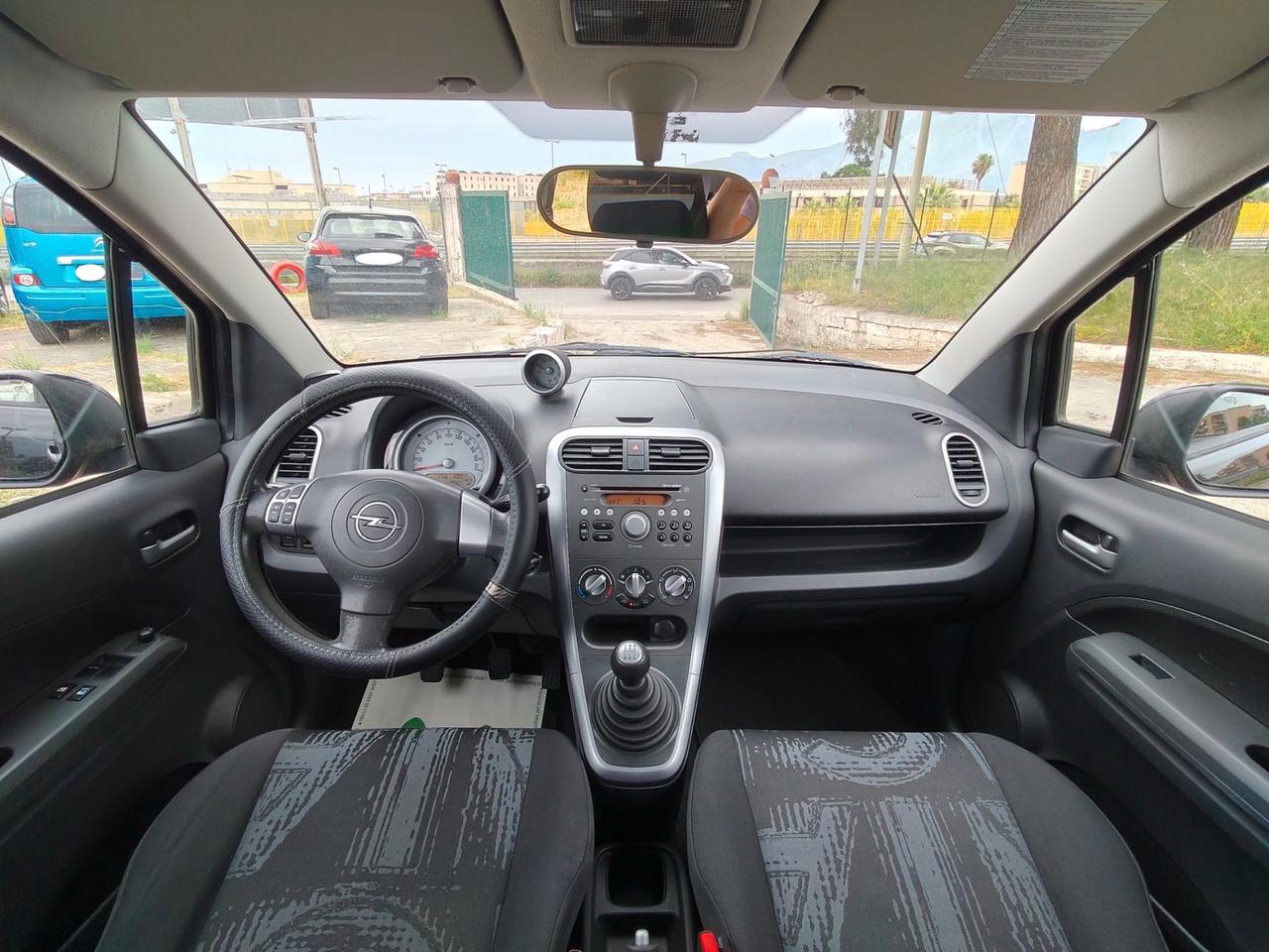 Opel Agila 1.0 12V 68 CV OK NEOPATENTATI