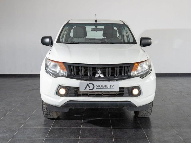 Mitsubishi L200 2.4 DI-D 154CV CLUB CAB INFORM
