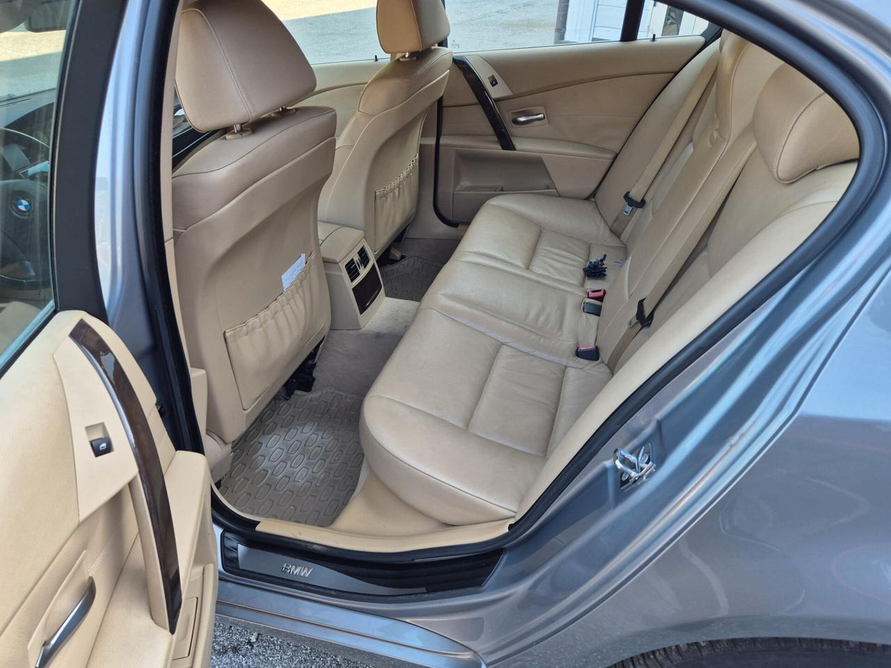 BMW 530D -2004 - E60 Futura - UniPro - Full Opt