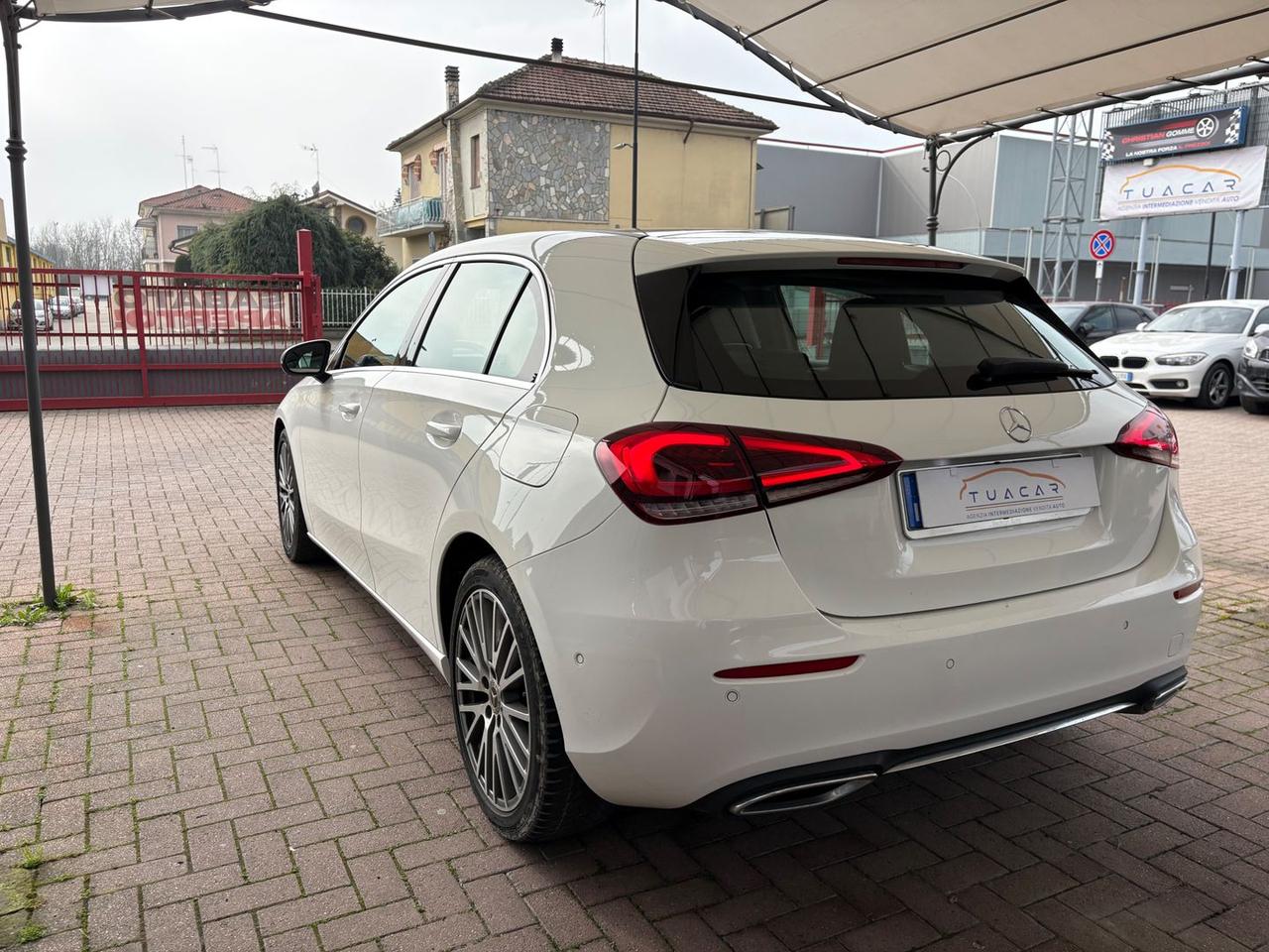 Mercedes-Benz A 180 Business Plus A 180 D #9757