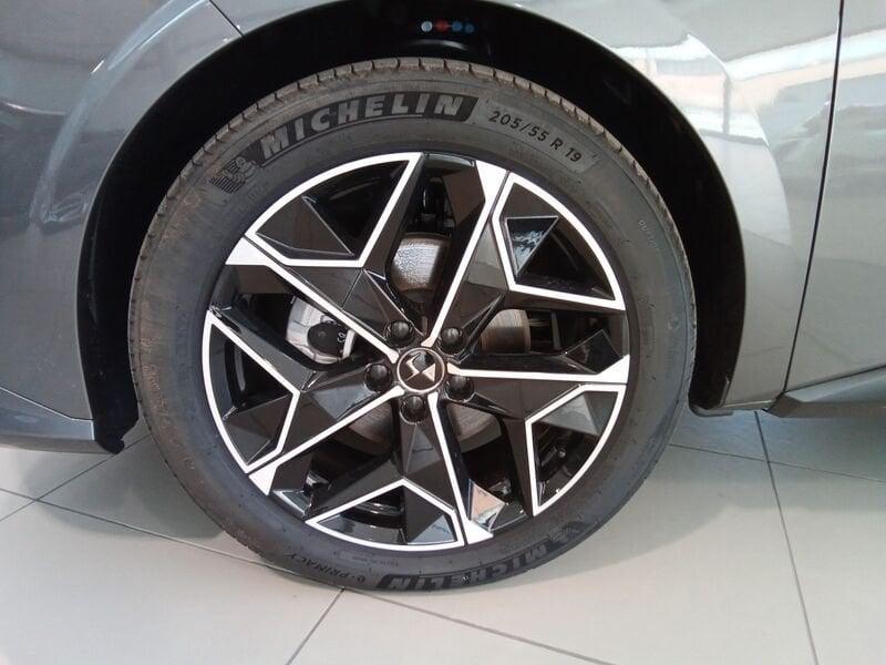DS DS 4 Hybrid 136 Pallas