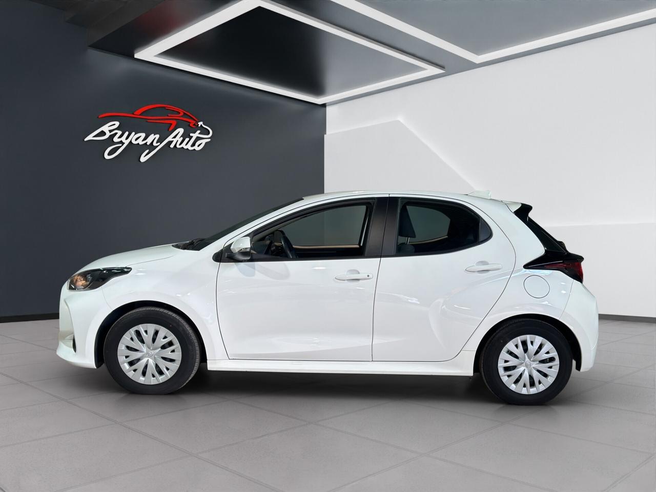 Toyota Yaris 1.5 Hybrid 5P Active *PROMO* IVA ESPOSTA