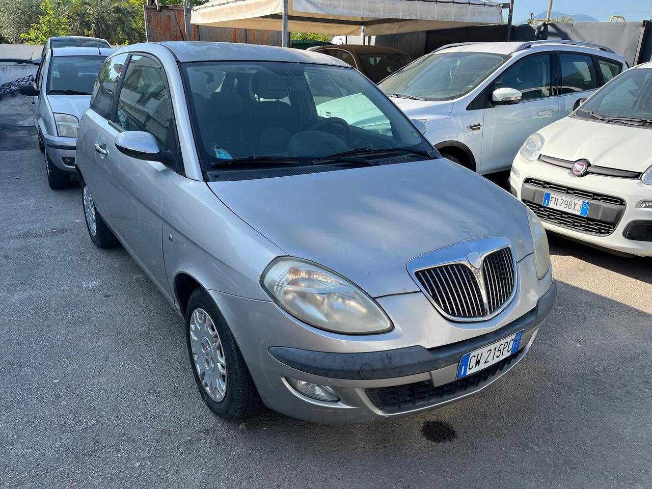 Lancia Ypsilon 1.2 oro km 88000