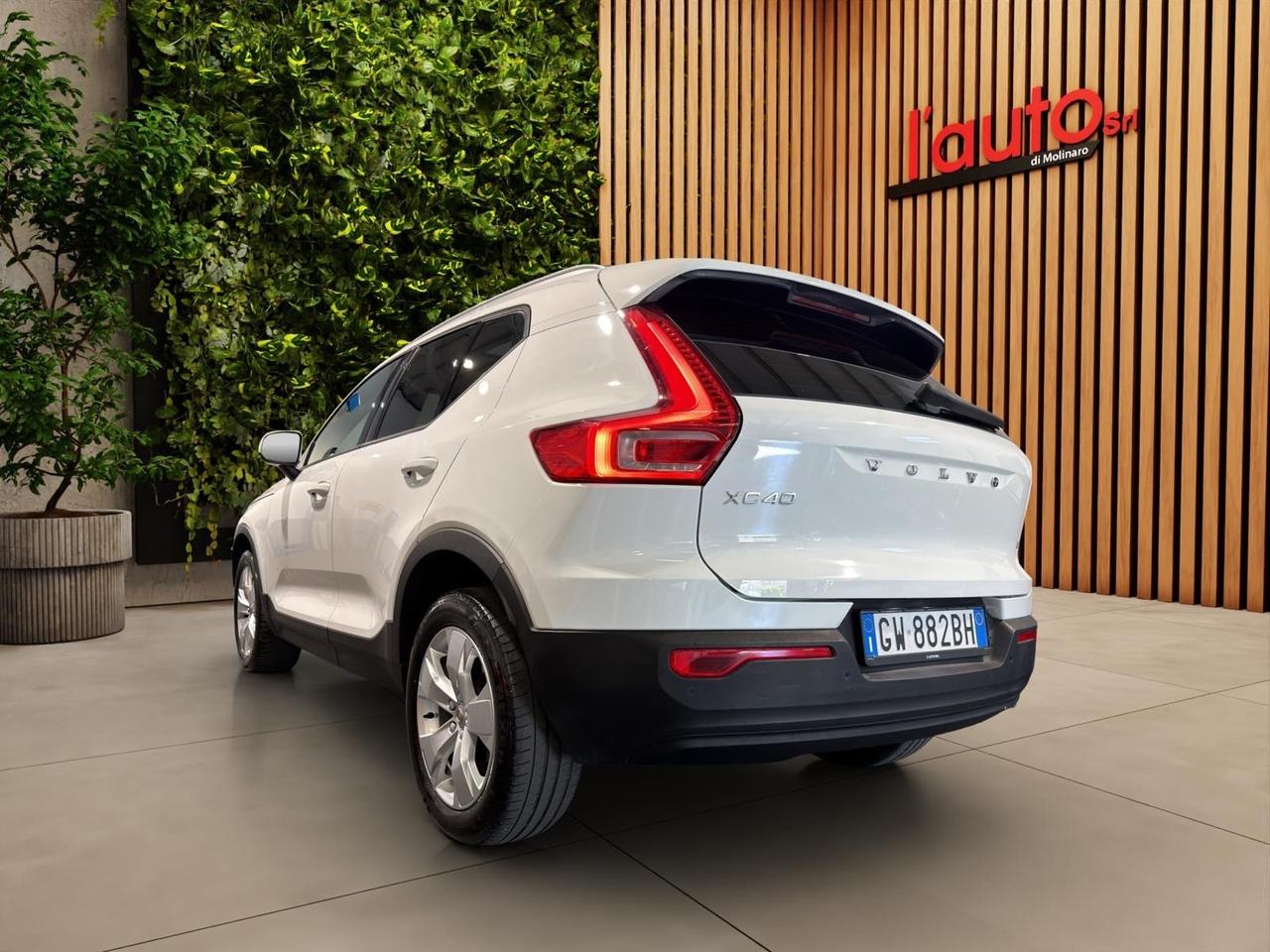 Volvo XC40 150cv aut. TETTO BELLISSIMA