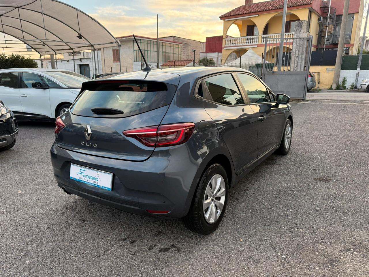 Renault Clio 1.0 Benz. TCe 12V 100cv 5 porte Life