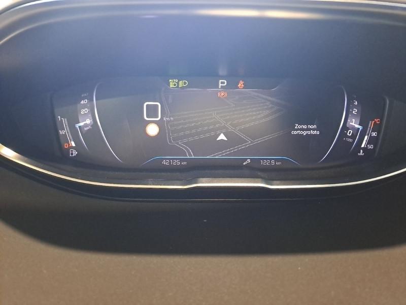 PEUGEOT 3008 BLUEHDI 130 EAT8 SES ALLURE SUV