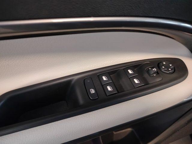 FIAT 600 Hybrid 100 CV DCT MHEV La Prima