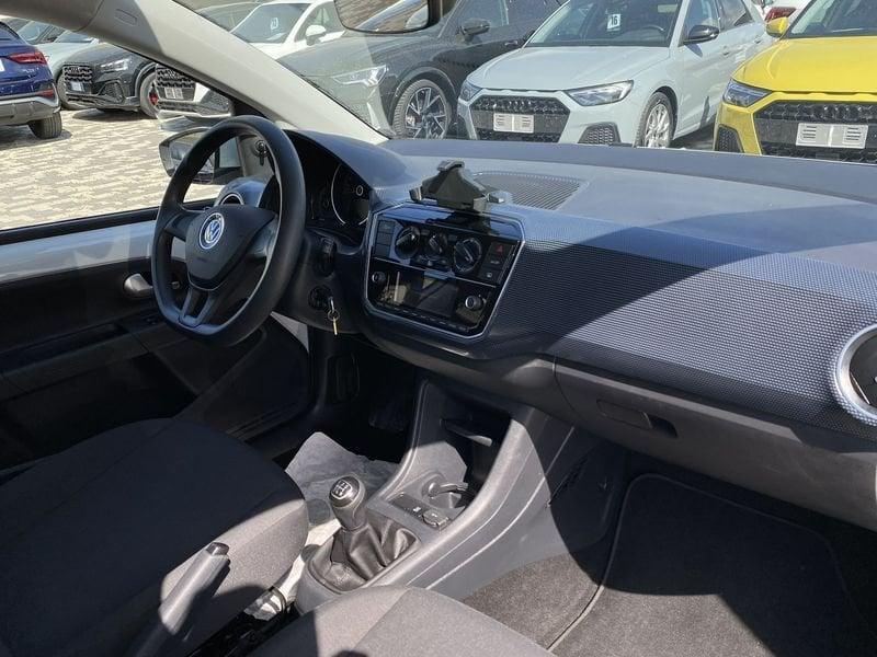 Volkswagen up! 1.0 Move Up! 65CV