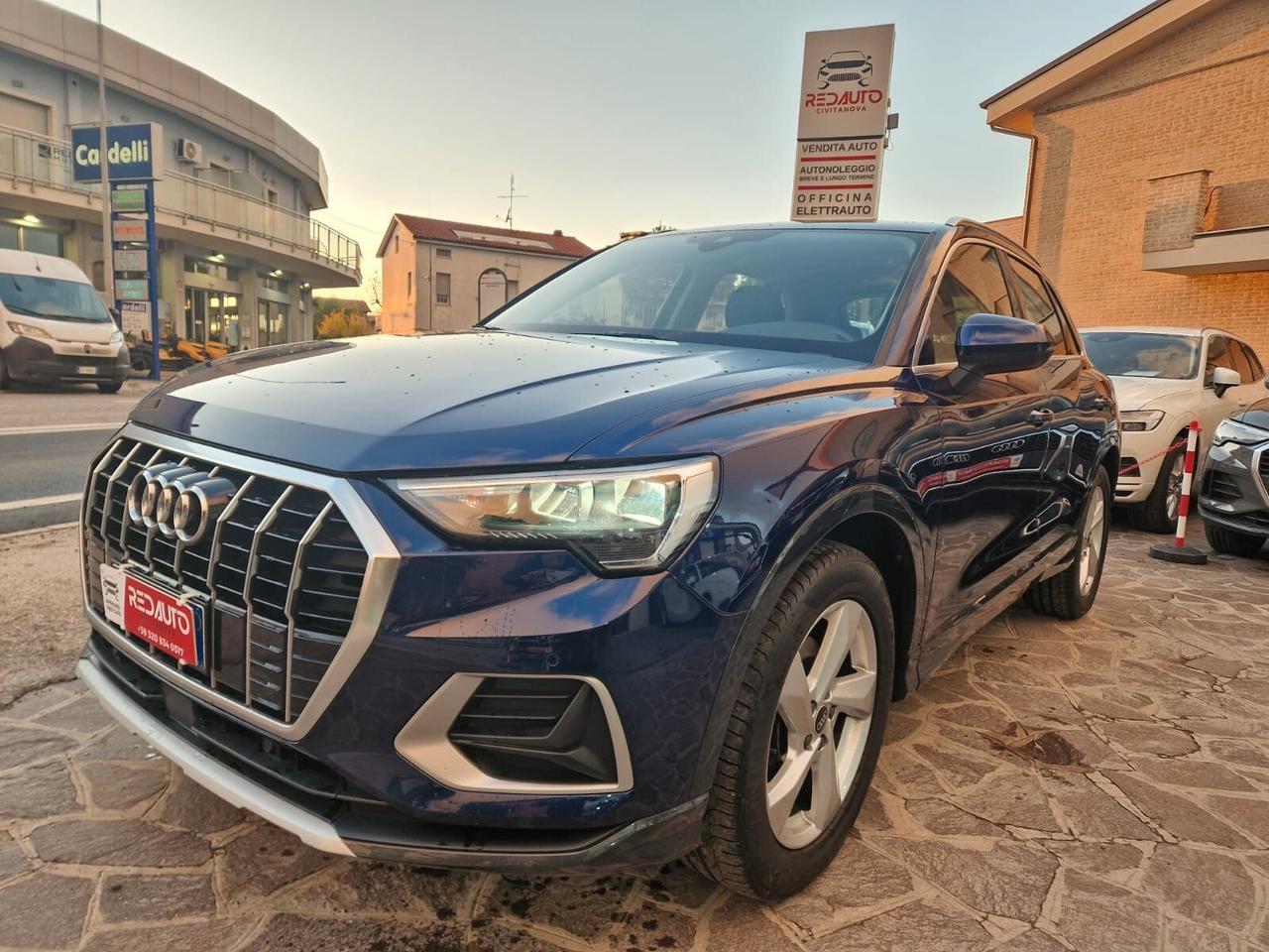 Audi Q3 35 TDI S tronic Business Advanced