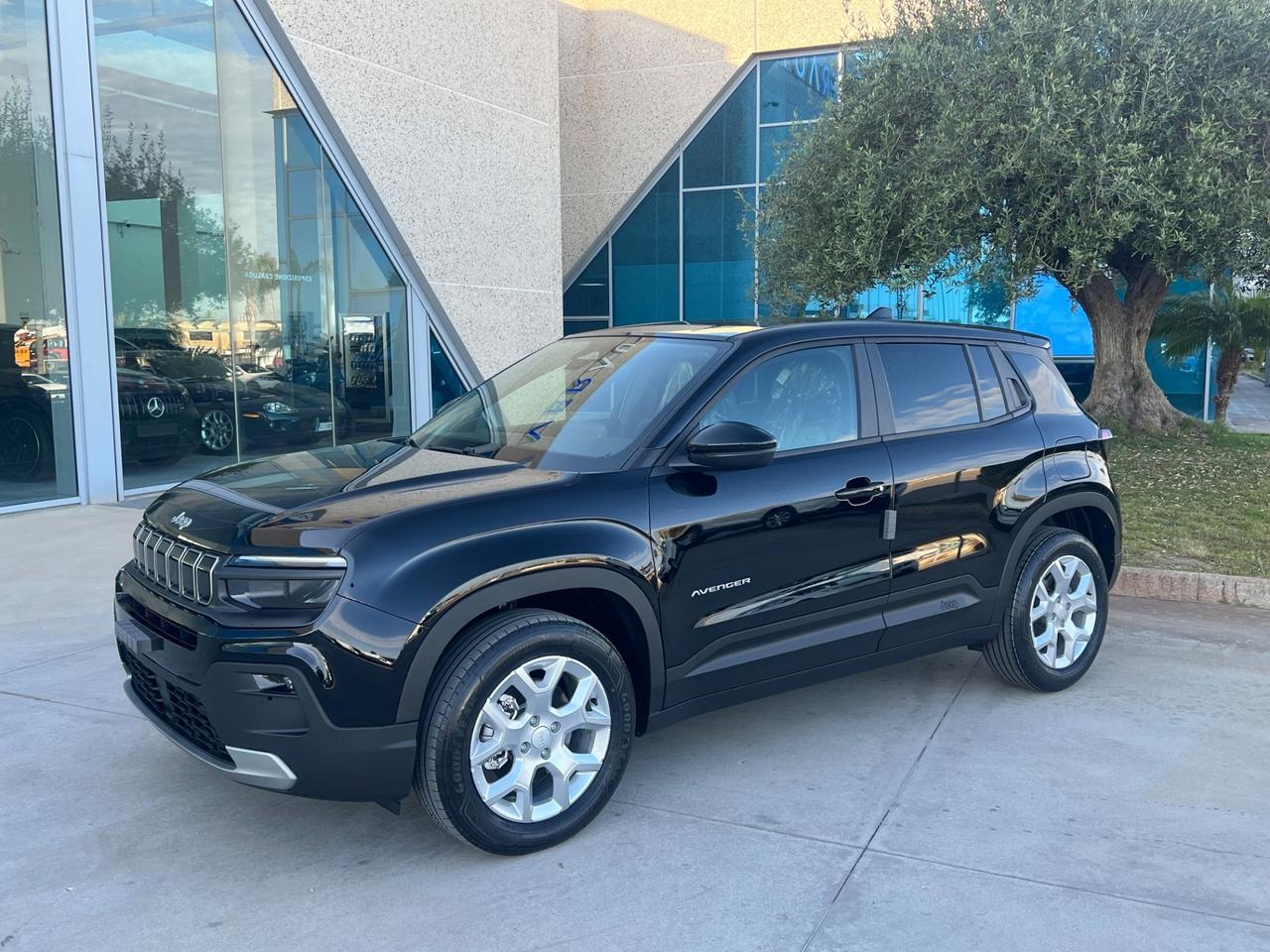 Jeep Avenger 1.2 Turbo 110 CV MHEV Altitude possibilità noleggio no scoring