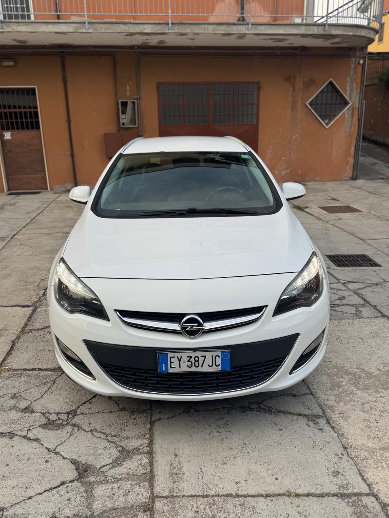Opel Astra 1.6 CDTI 136CV EcoFLEX S&S Sports Tourer Elective