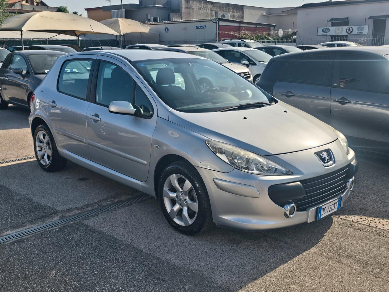 Peugeot 307 1.6 16V HDi 90CV 5p. D-Sign