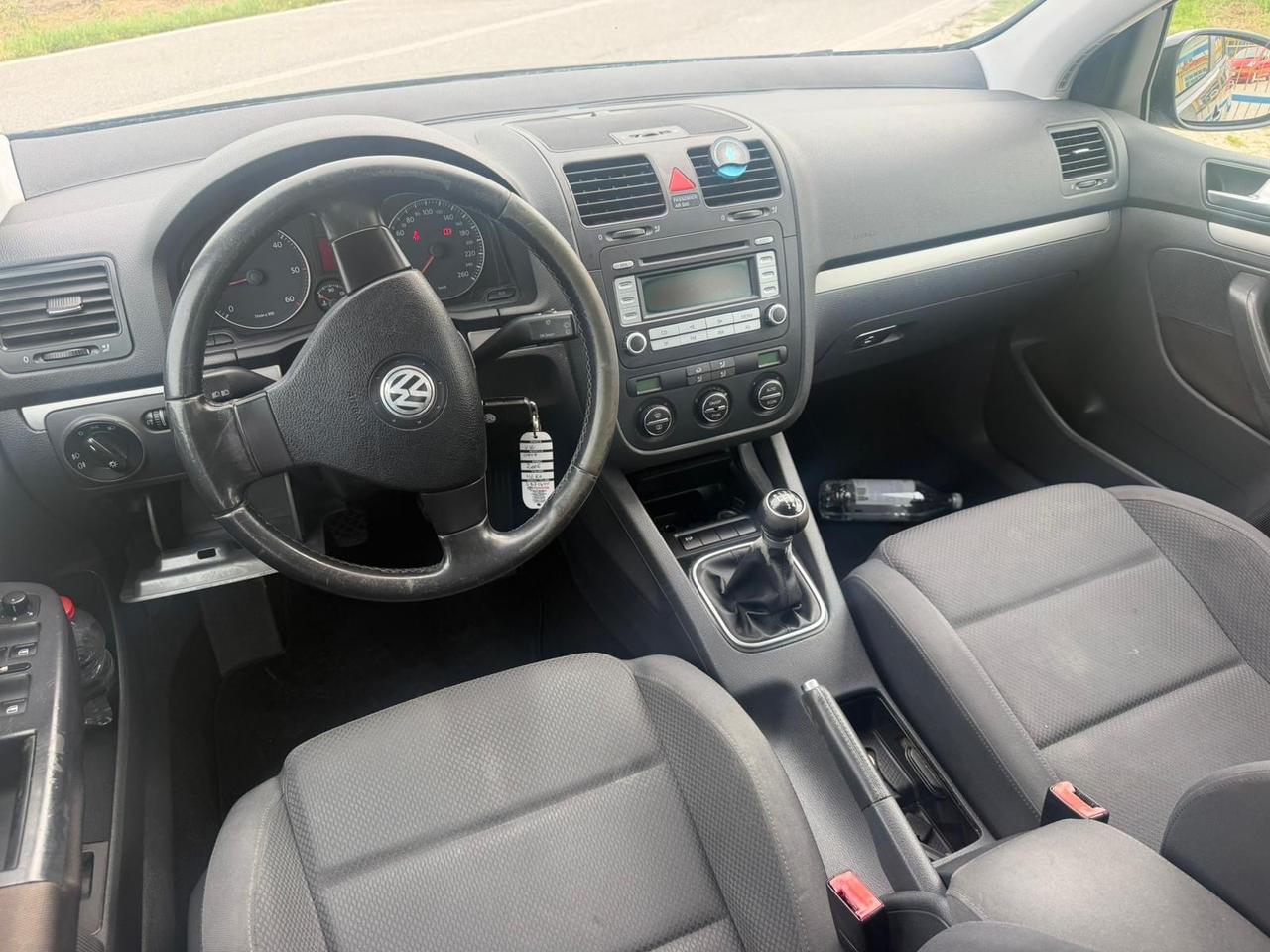 Volkswagen Golf 1.9 TDI DPF 5p. Sportline