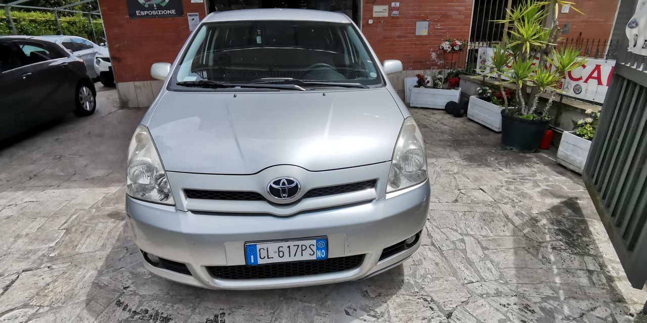 Toyota Corolla 2.0 16V D-4D 5 porte