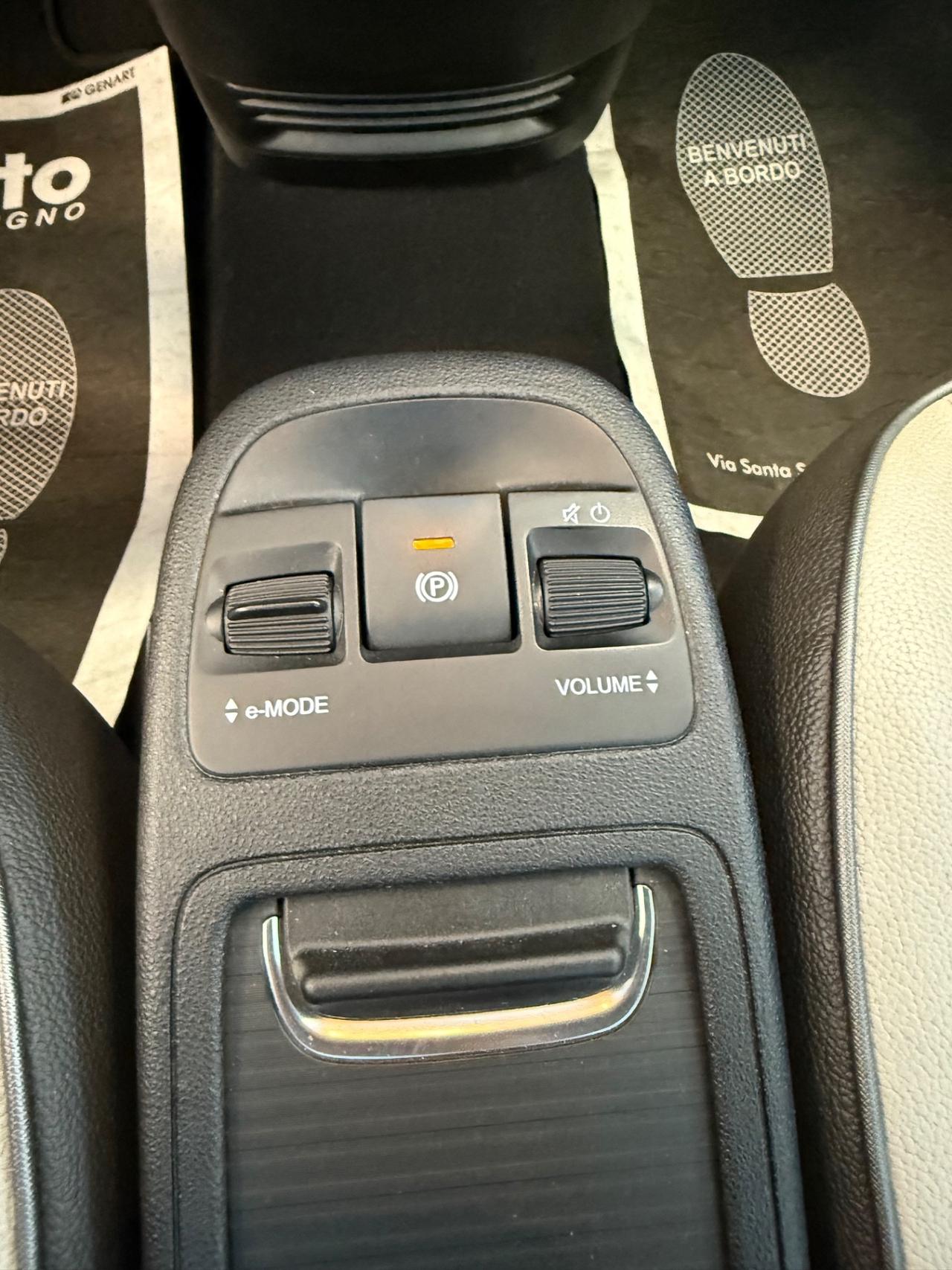 Fiat 500 EDIZIONE LIMITATA, CAMBIO AUTOMATICO, TELECAMERA,FULL LED, NAVI,APPLE CARPLAY