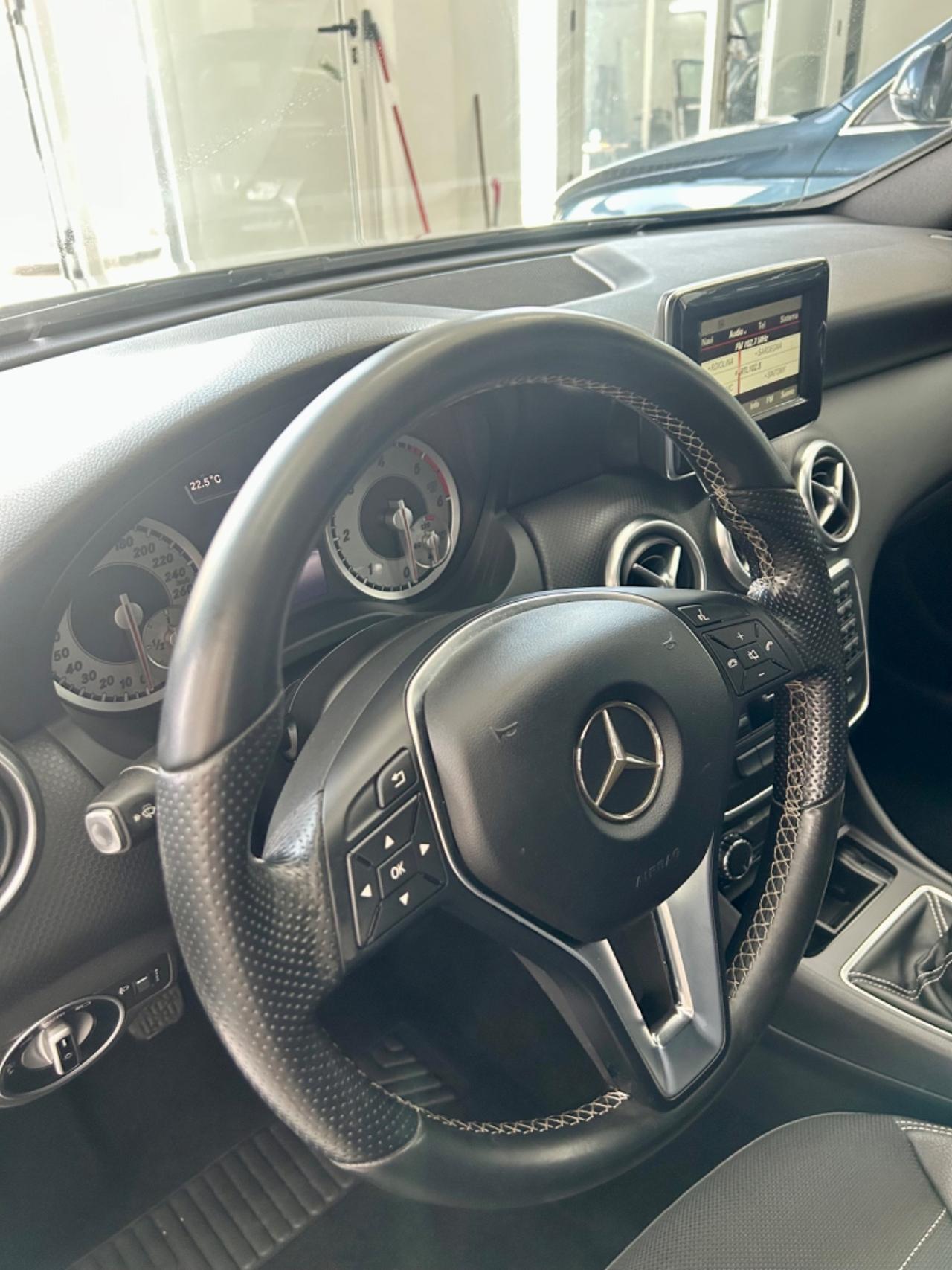 Mercedes CLASSE A 180 d Sport FINANZIABILE