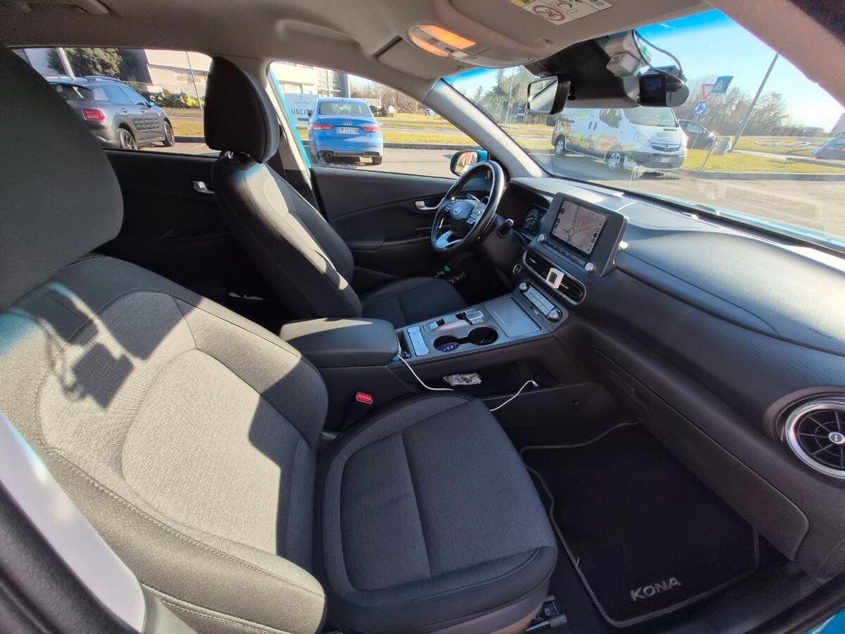 Hyundai Kona 64 kWh EV Exclusive
