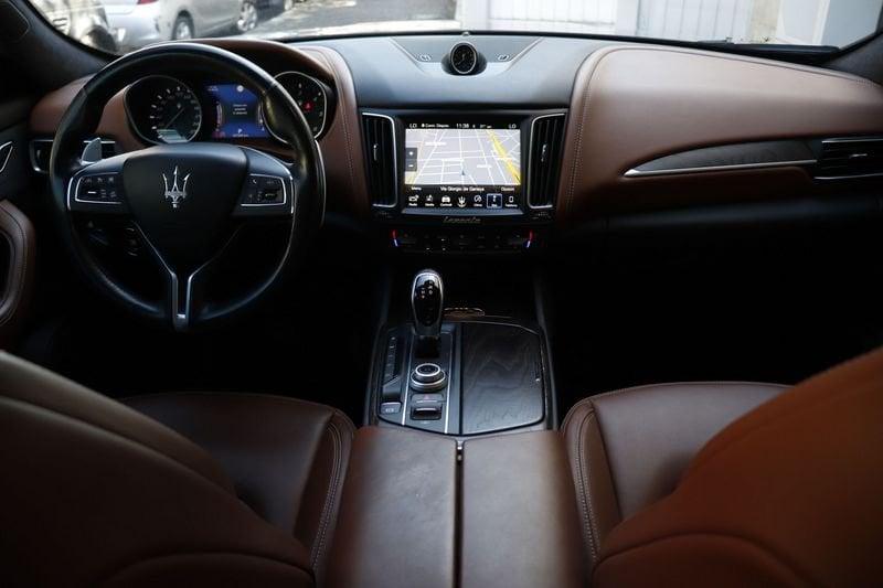 Maserati Levante V6 Diesel 275 CV AWD Q4 Granlusso Unicoproprietario