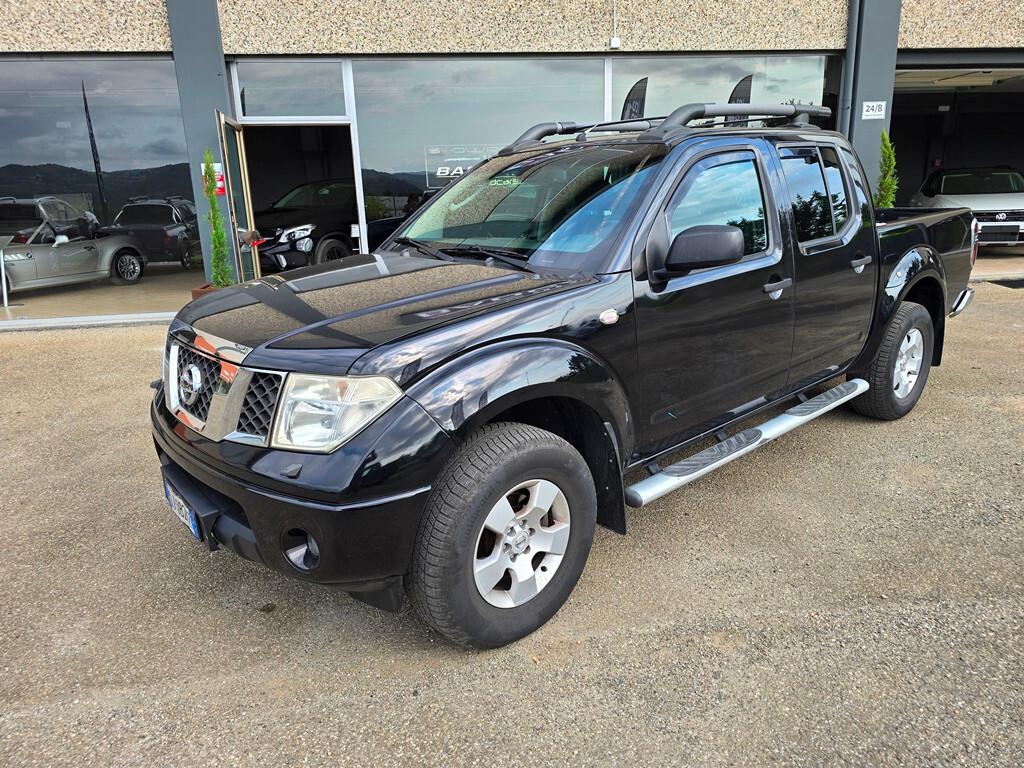 Nissan Navara 2.5 dCi 174CV "LE"