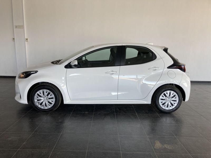 Toyota Yaris Hybrid Active MY24