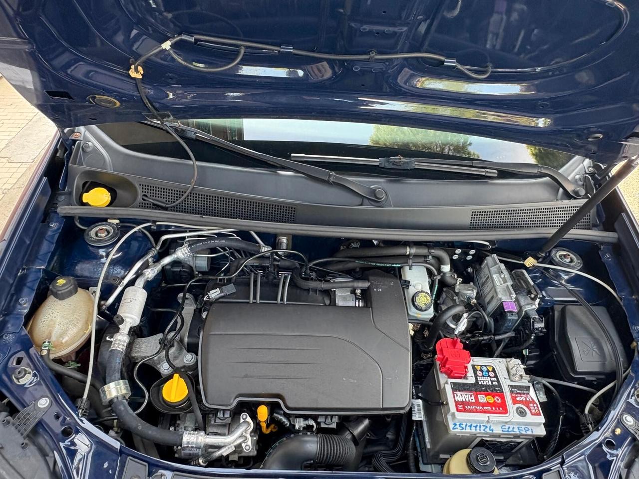 Dacia Sandero 1.2 GPL 12 MESI DI GARANZIA !!!!