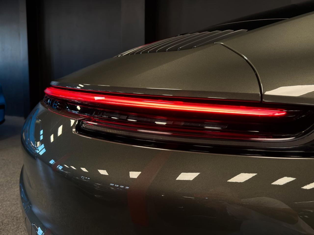 Porsche 911 Coupe 3.0 Carrera auto