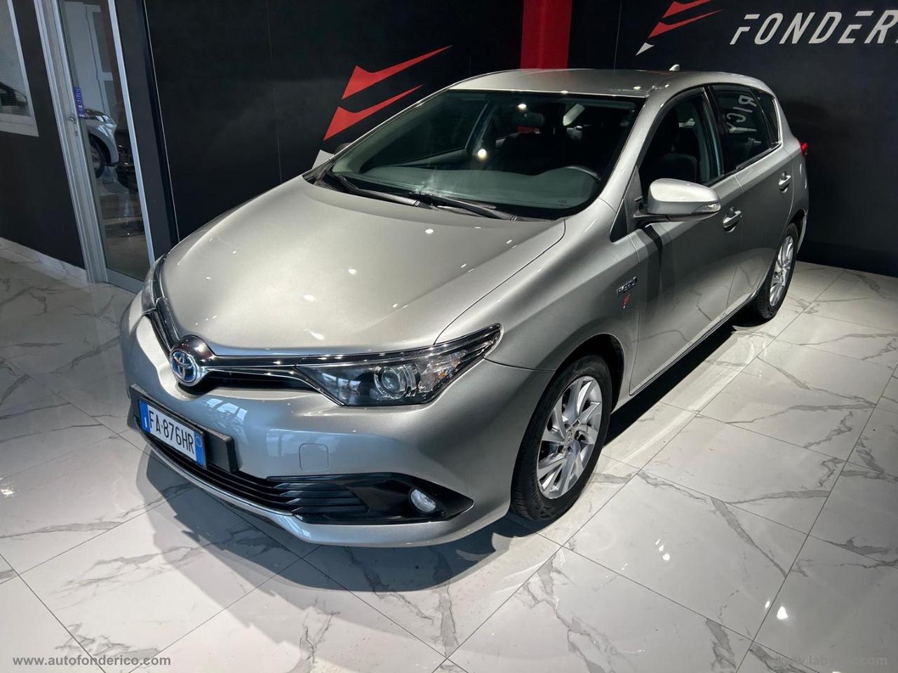 TOYOTA Auris 1.8 Hybrid Active
