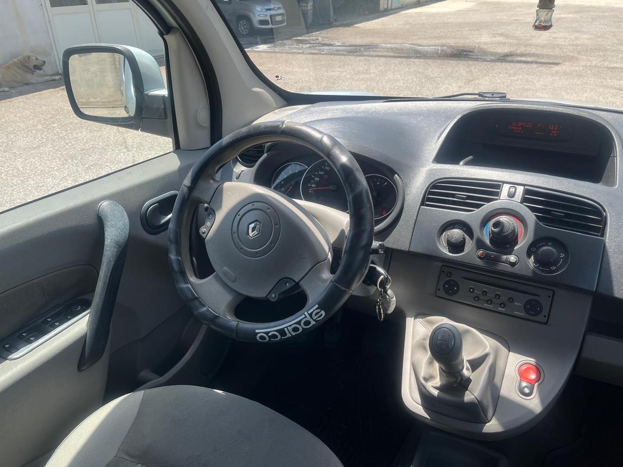 Renault kangoo 5P-1.5 dci- 2008