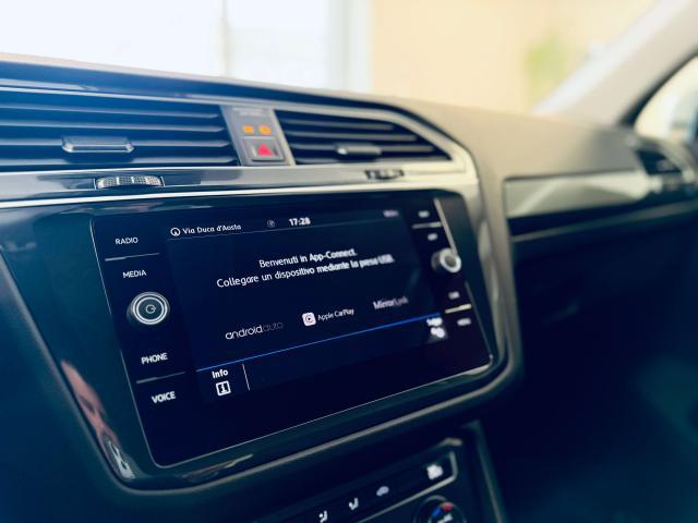 Volkswagen Tiguan 2.0 tdi Executive 150cv dsg