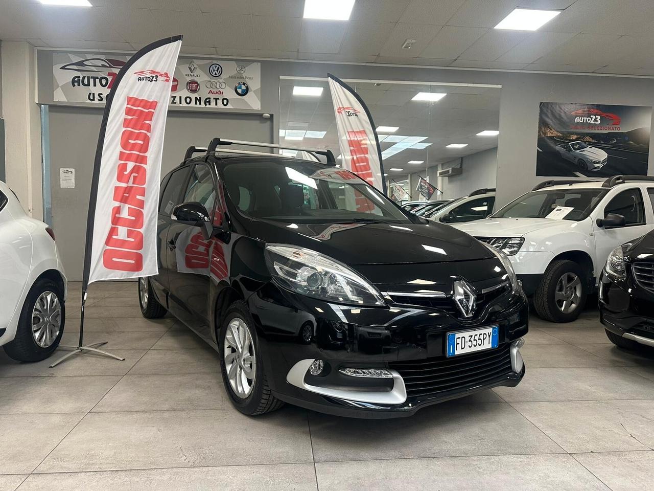 Renault Scenic Scénic XMod dCi 110 CV EDC Limited