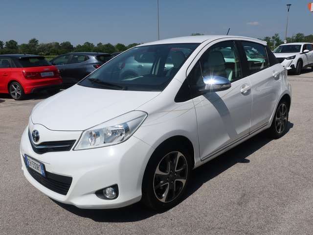 Toyota Yaris Yaris 5p 1.0 Lounge