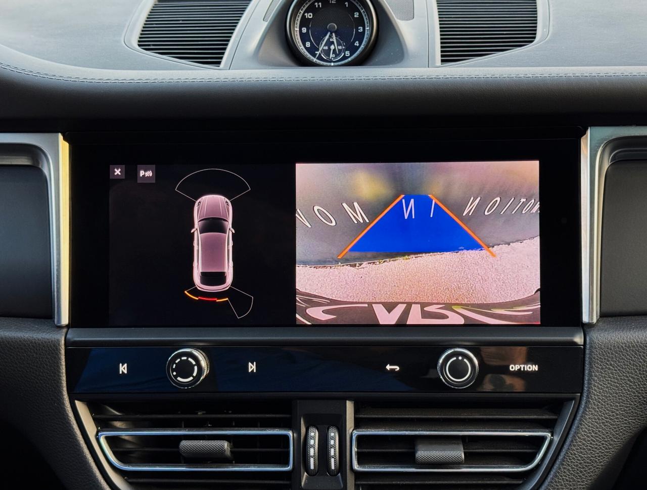 Porsche Macan 2.0 Turbo Benzina 265CV TETTO PASM