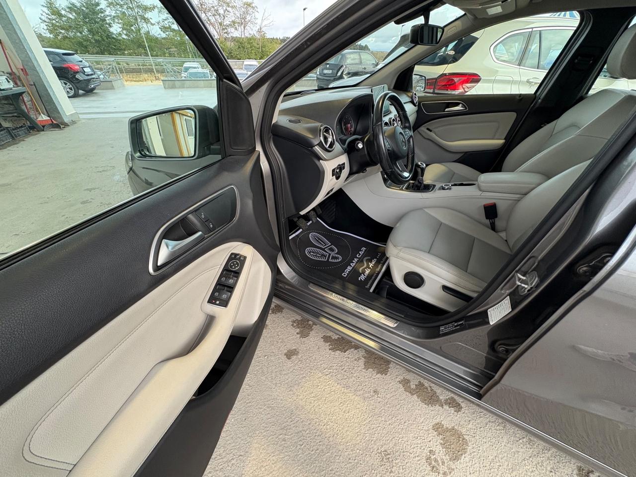 Mercedes-benz B 180 d Executive