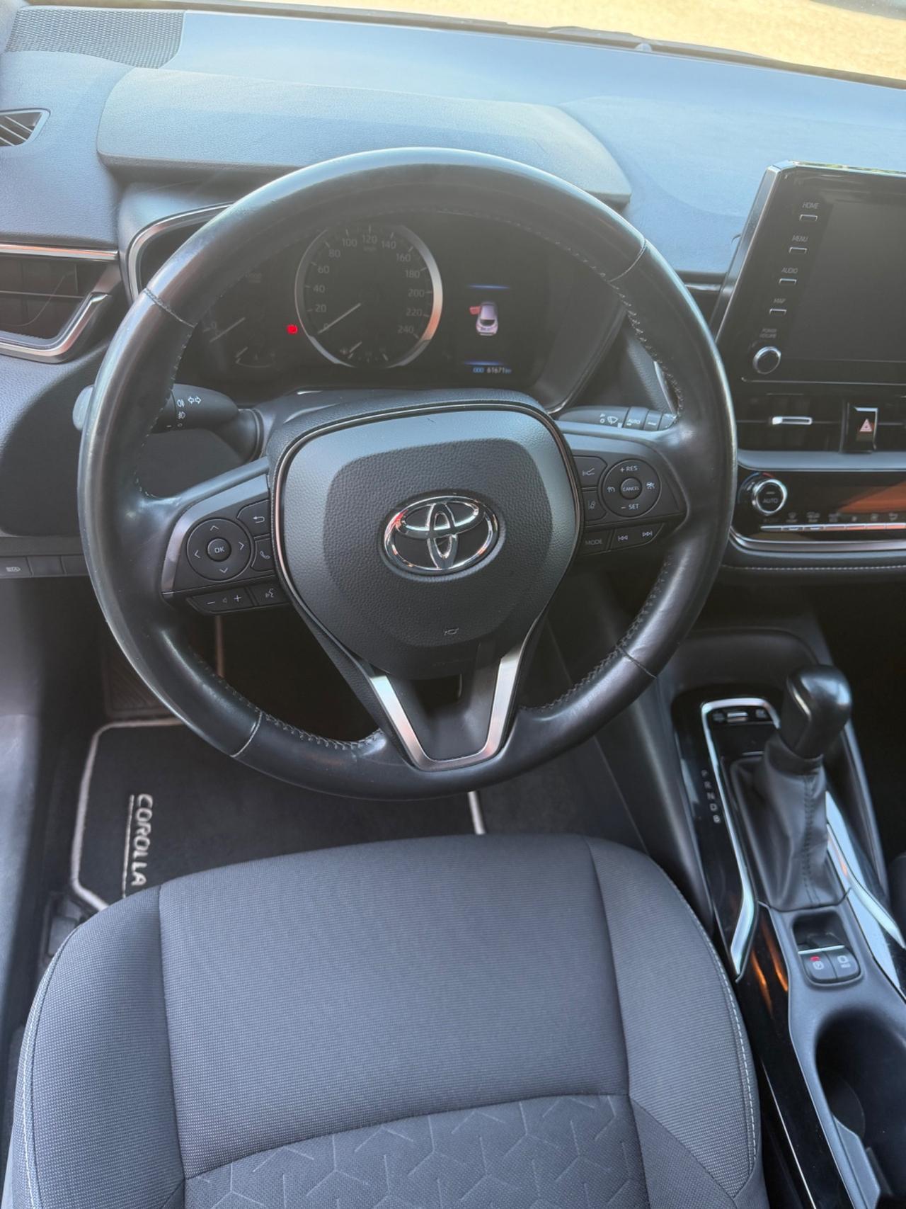 Toyota Corolla 1.8 Hybrid Active