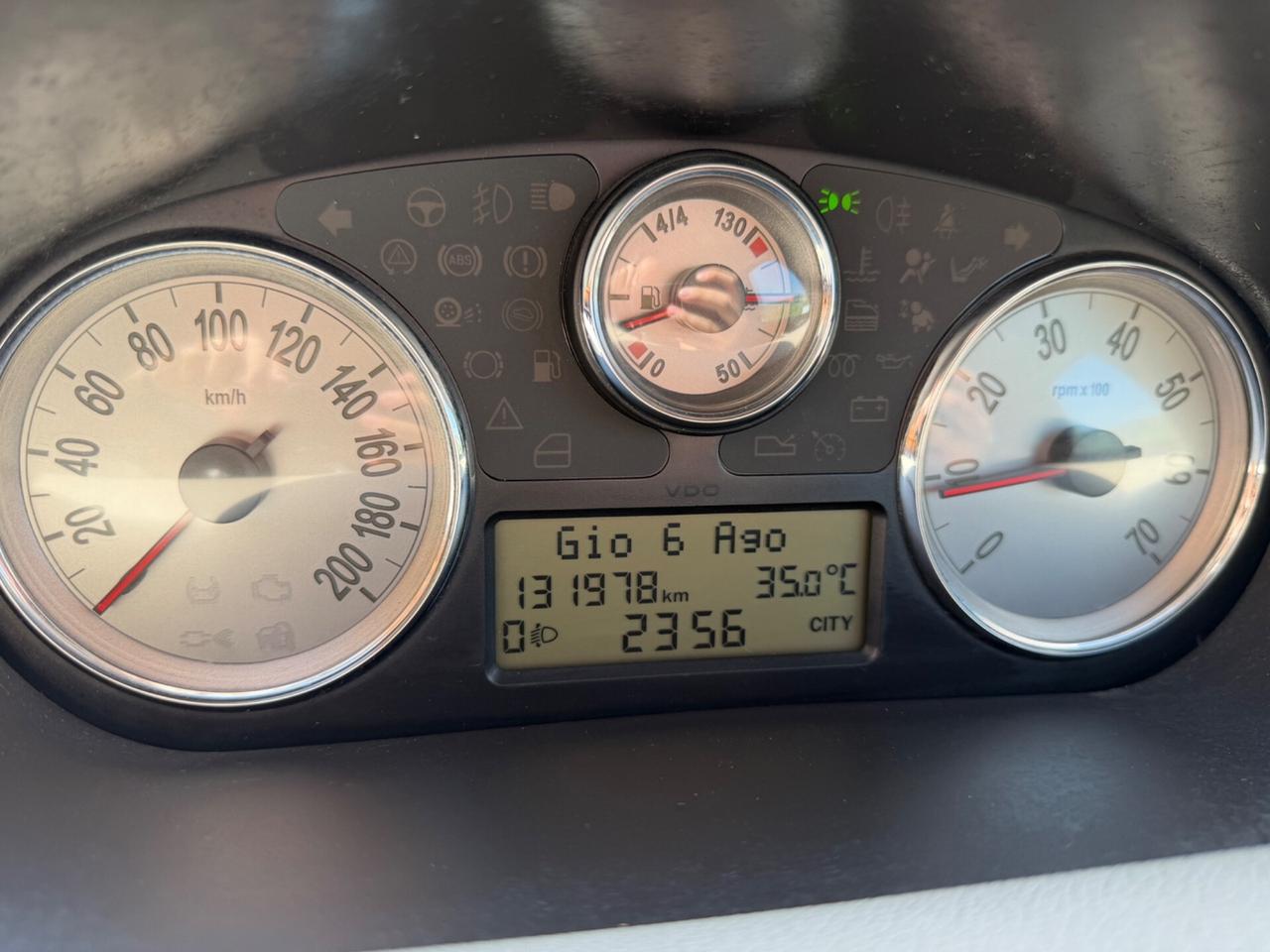 Lancia Ypsilon 1.3 MJT 90 CV Platino