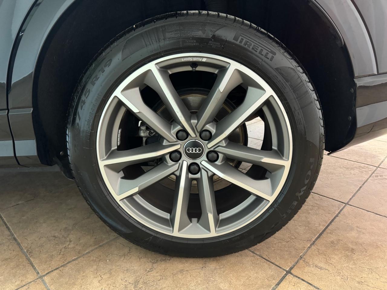 Audi Q3 SPB 35 TDI S tronic line edition