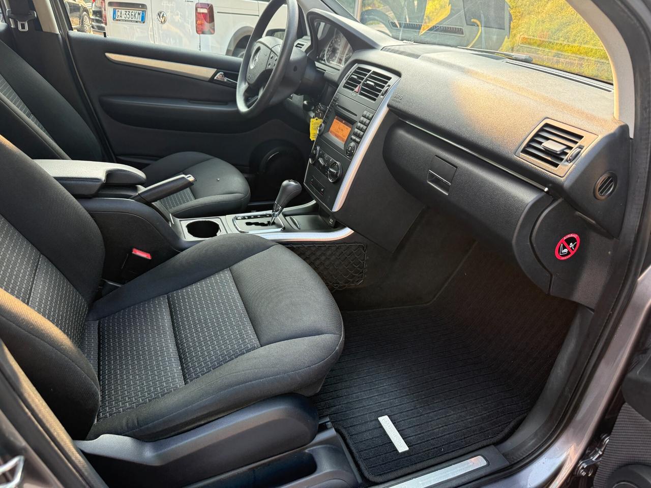 Mercedes-benz B 180 AUTOMATIC Executive 116cv