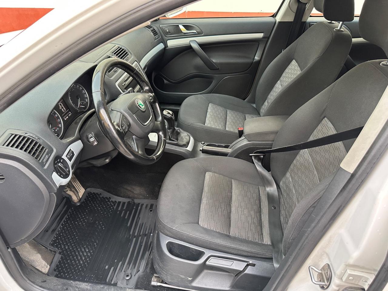 Skoda Octavia 1.6 TDI 4x4 Euro 5 - 2011