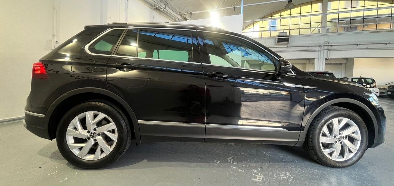 Volkswagen Tiguan 2.0 TDI 150 CV SCR DSG Elegance