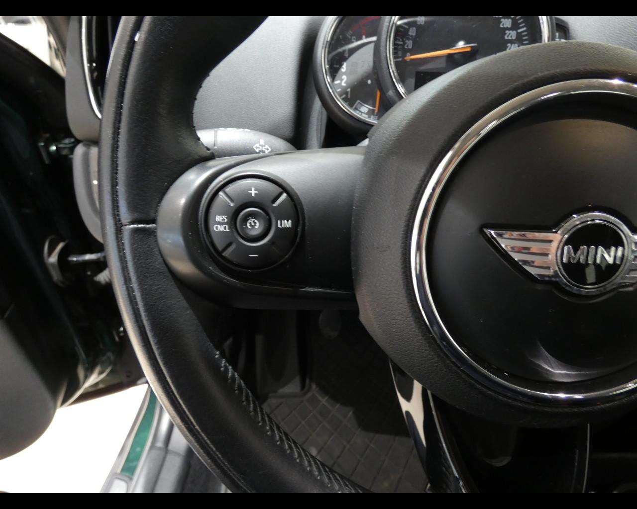 MINI Mini Countrym.(F60) - Mini 1.5 One D Boost Countryman