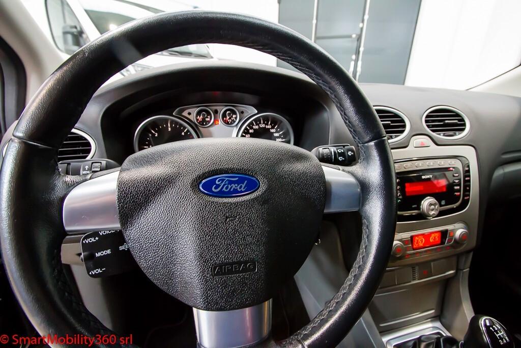 Ford Focus 1.6 TDCi (110CV) 5p. Tit. DPF