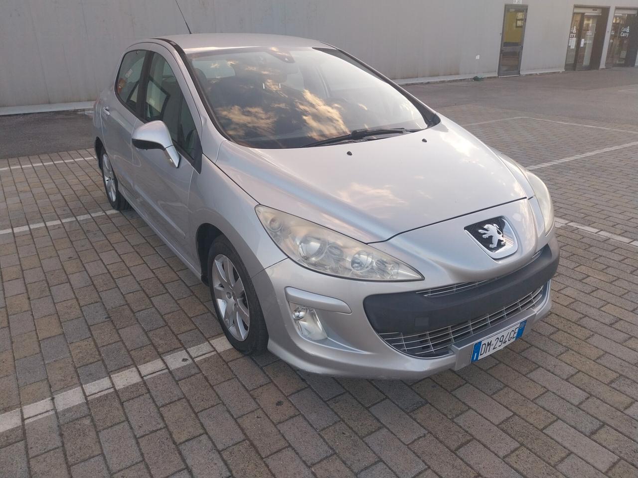 Peugeot 308 1.6 HDi 90CV FAP 5p. Comfort
