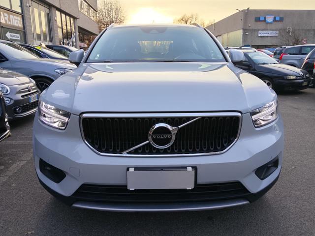 VOLVO XC40 T3 Geartronic Momentum