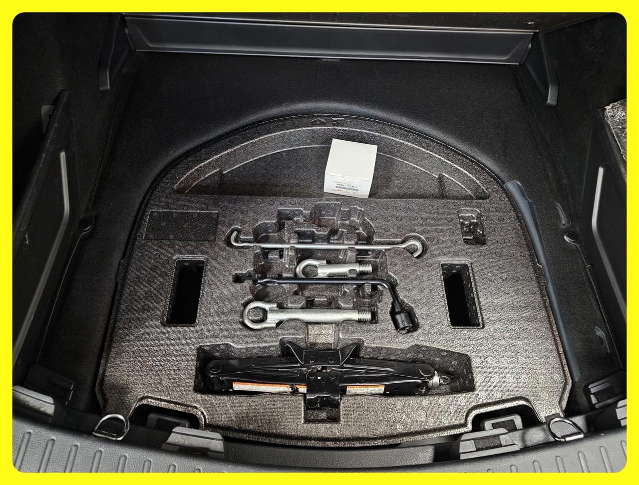 Toyota New Corolla TS 1.8 Hybrid 122CV CVT Business Garanzia